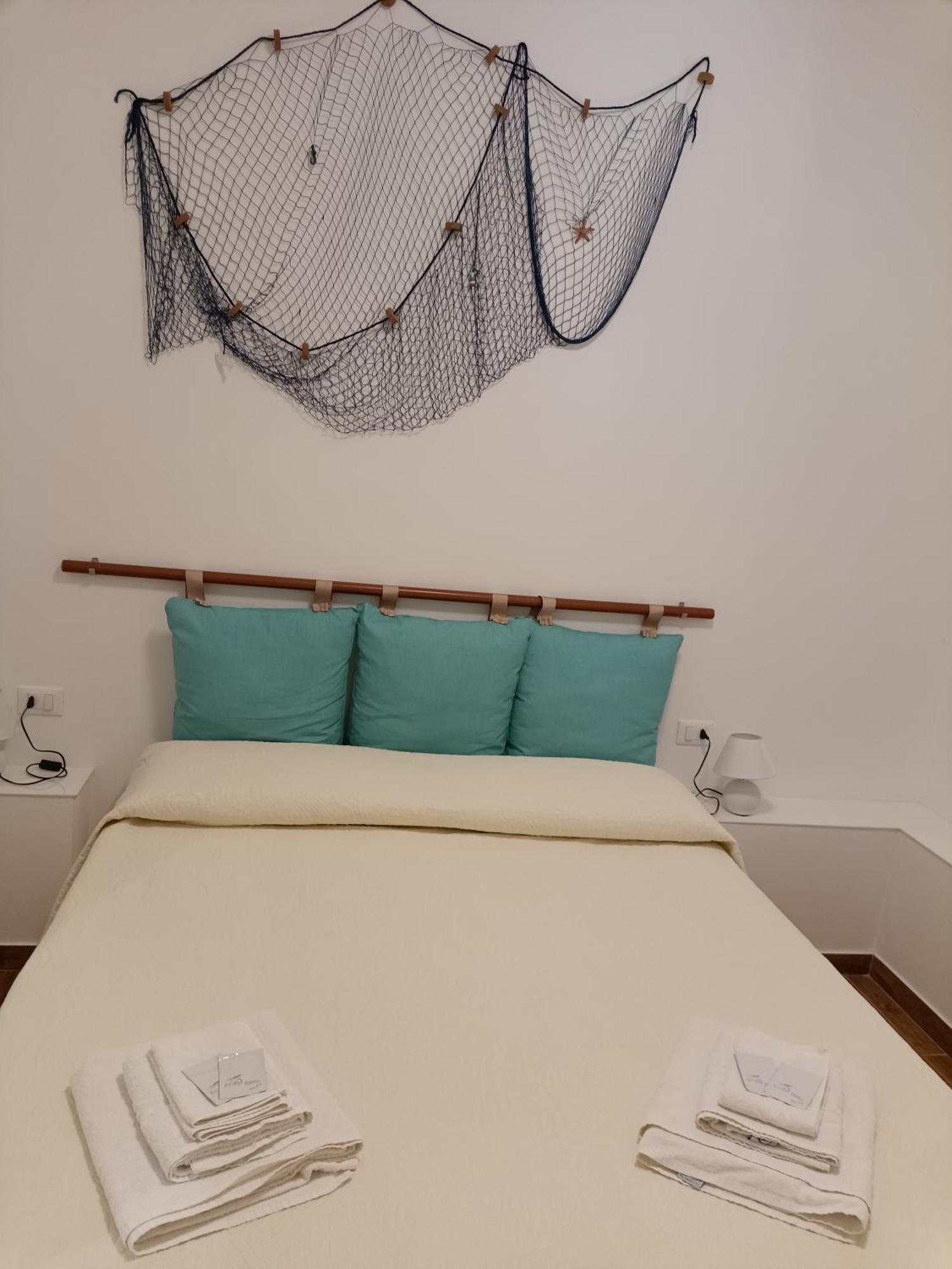 Trapani City Sea Small Apartment Exterior photo